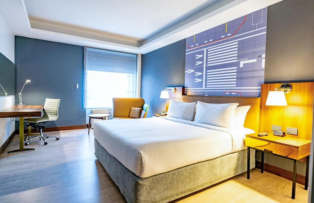 Courtyard By Marriott Santiago Airport-1