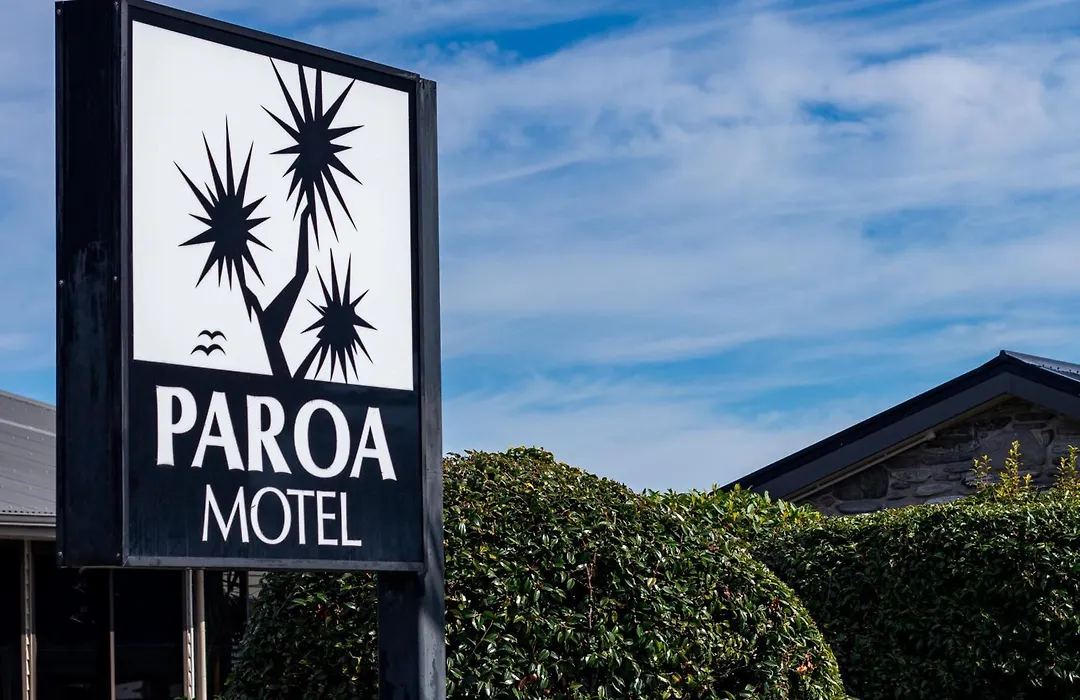 Paroa Hotel-1