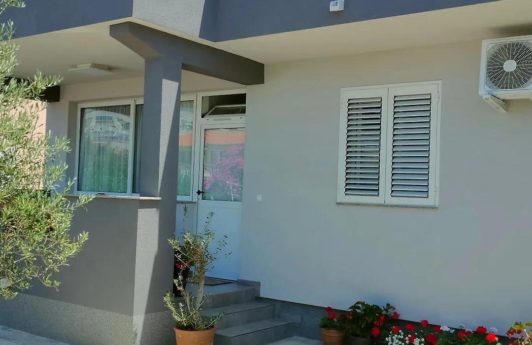 The Nice Dreams Studio Apartment-1