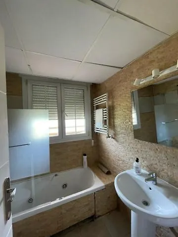 Chalet Pension Rooms Abril-1