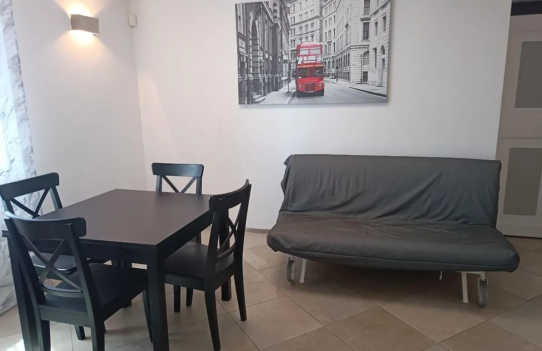 Appartamento fiera di roma e aereoporto fiumicino-1