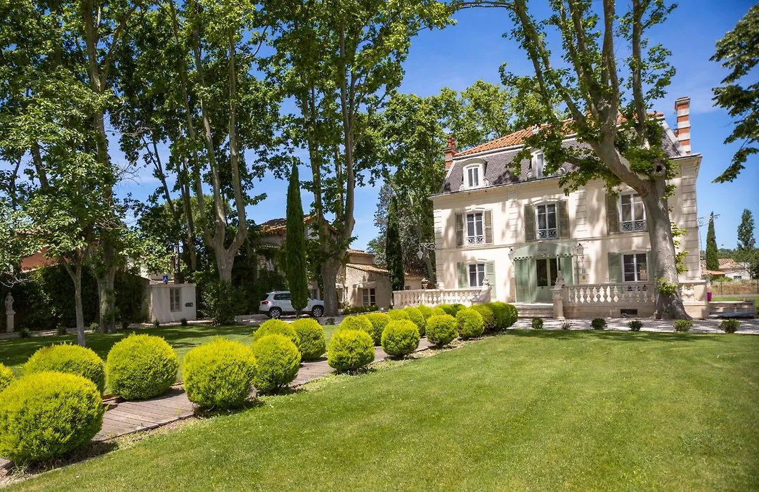 Les Frenes En Provence-Château Zen-1