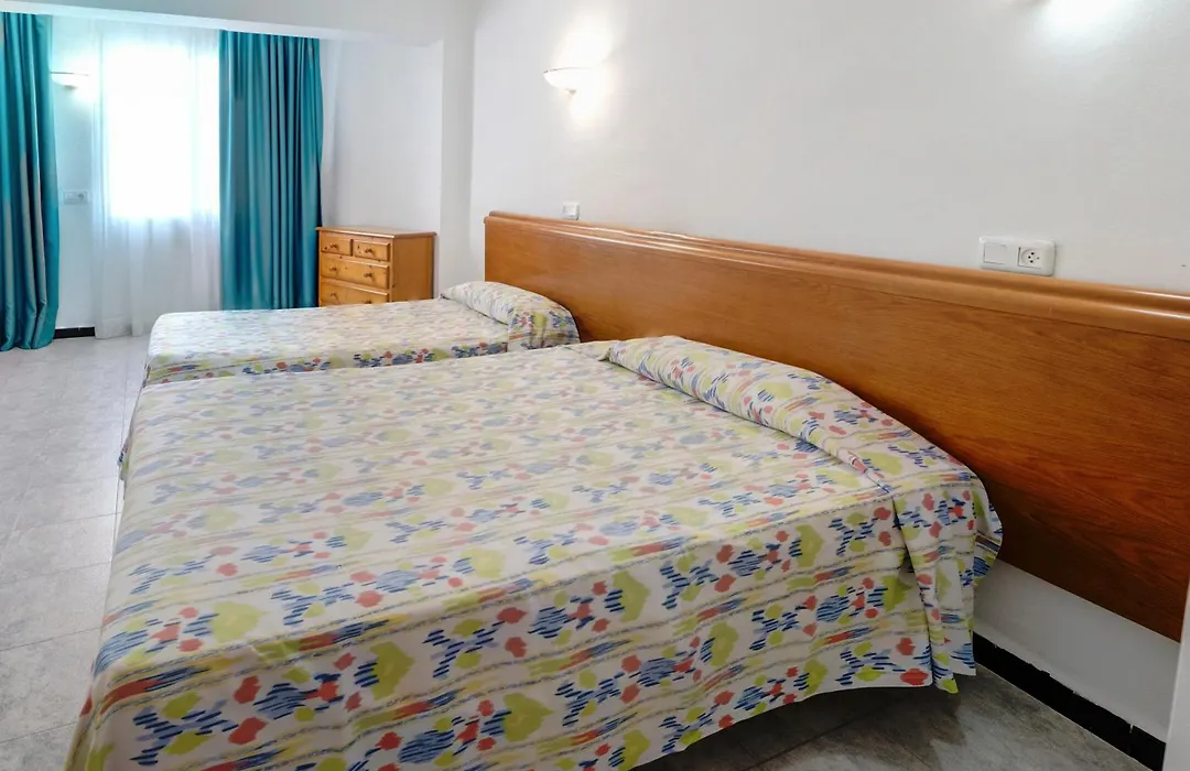 Hotel Amic Can Pastilla-1