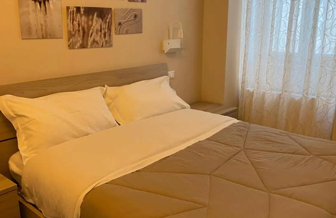 B&b Porta Arpana- Camere&Appartamenti Deluxe in centro-1