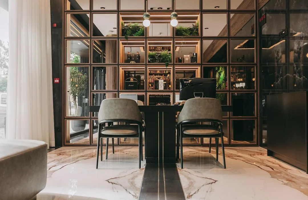 Hotels 705 Porto Prime Home-1