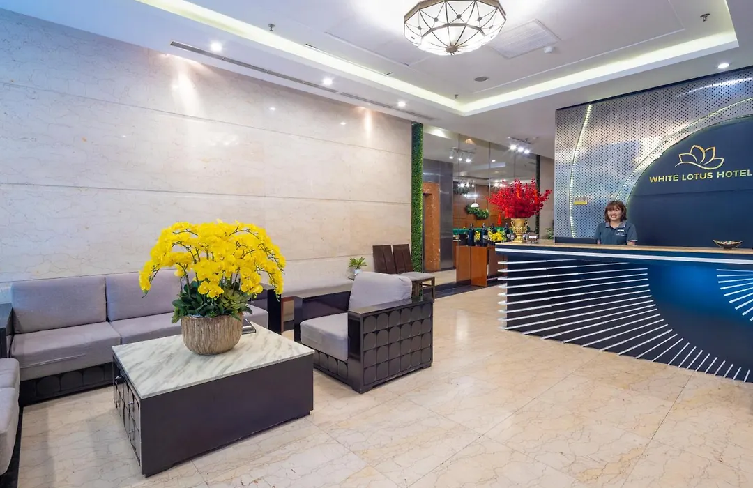 White Lotus Hotel Saigon-1