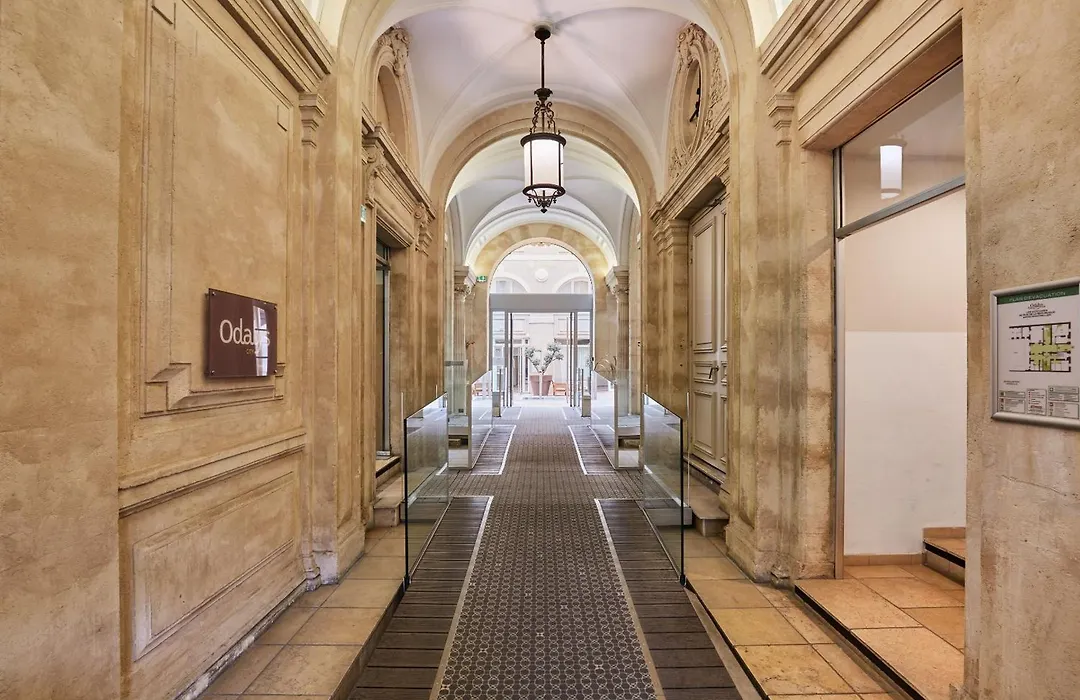 Appart'Hotel Odalys City - Montpellier Centre Gare Saint Roch-1