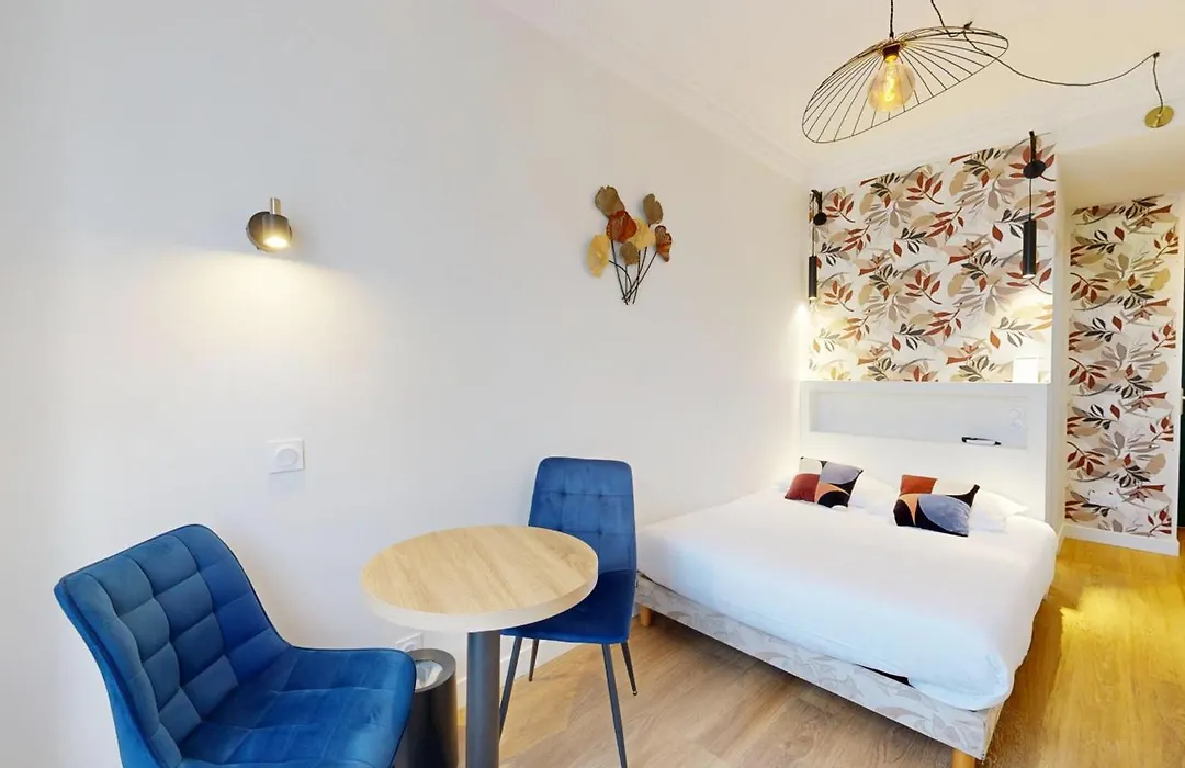Hotel Solara-1