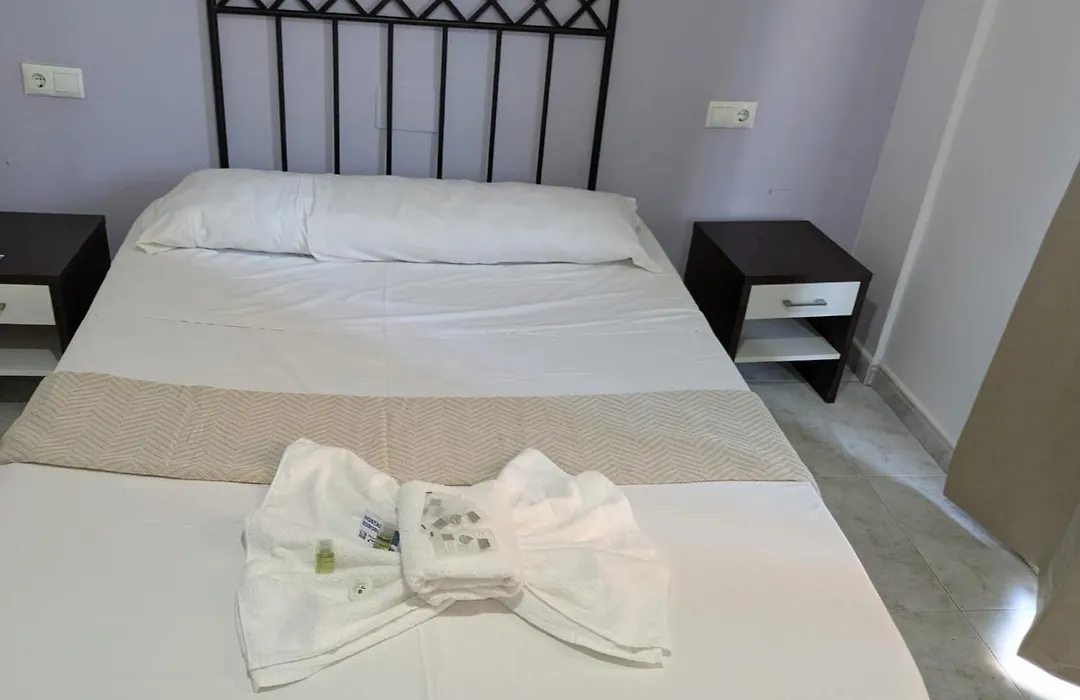 Hostal Europa-1