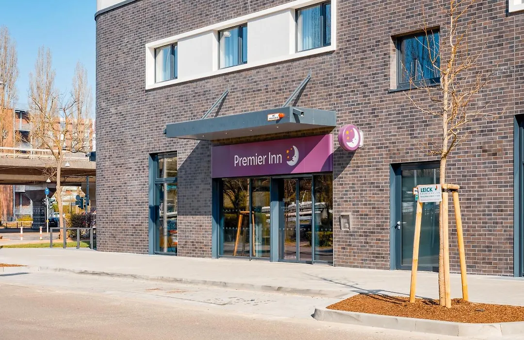 Premier Inn Saarbrücken City Congresshalle-1