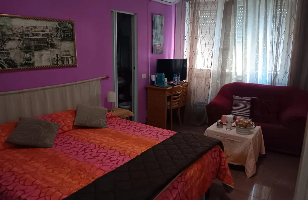 Cosmopolitan B&B-1