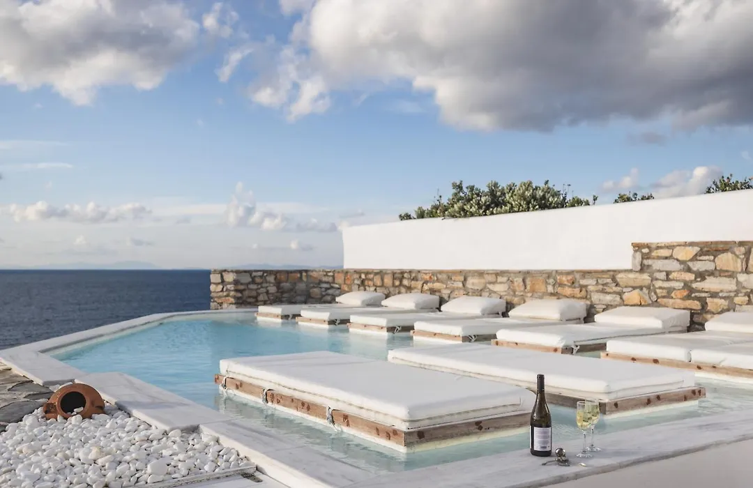 Iliada Suites (Adults Only)-1