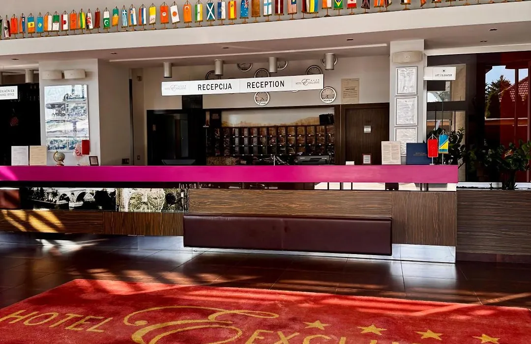 Hotel Exclusive-1