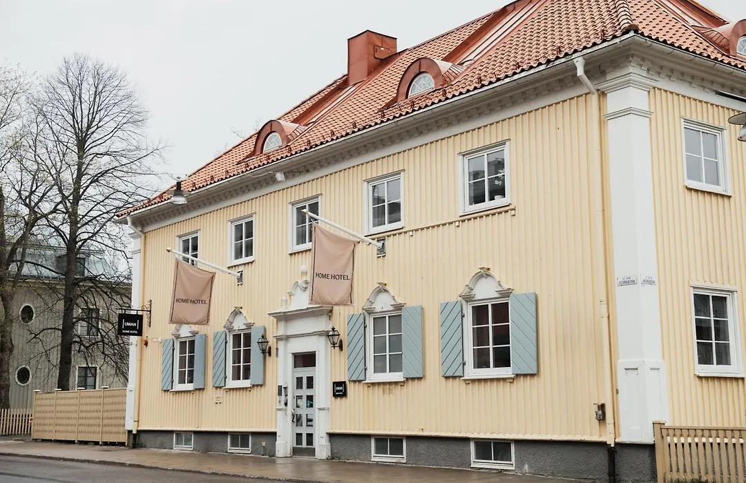 Home Hotel Uman-1
