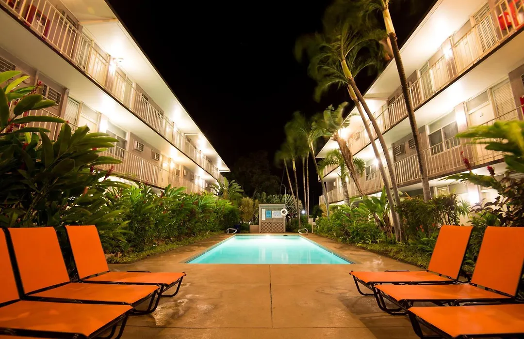 Pacific Marina Inn Airport-1