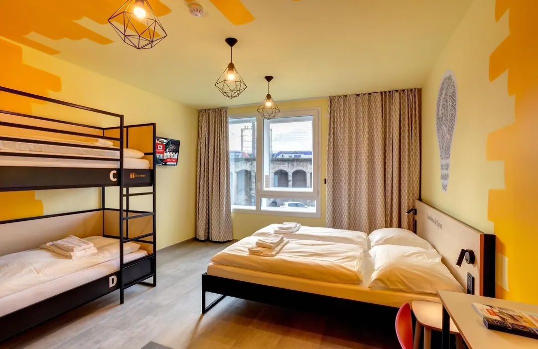 Meininger Hotel Lyon Centre Berthelot-1