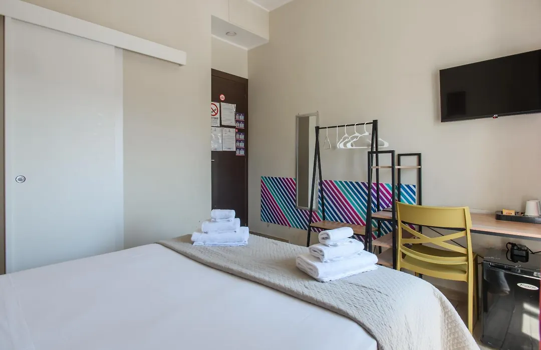 B&B Metropolitan-1