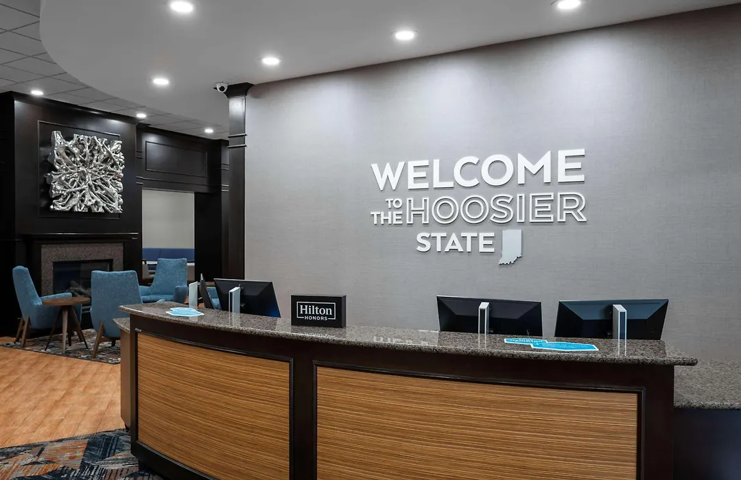 Hampton Inn Evansville Airport-1