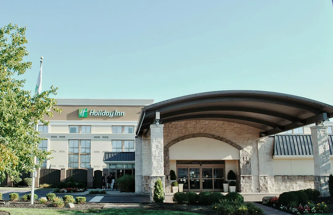 Holiday Inn Cincinnati-Riverfront By Ihg-1