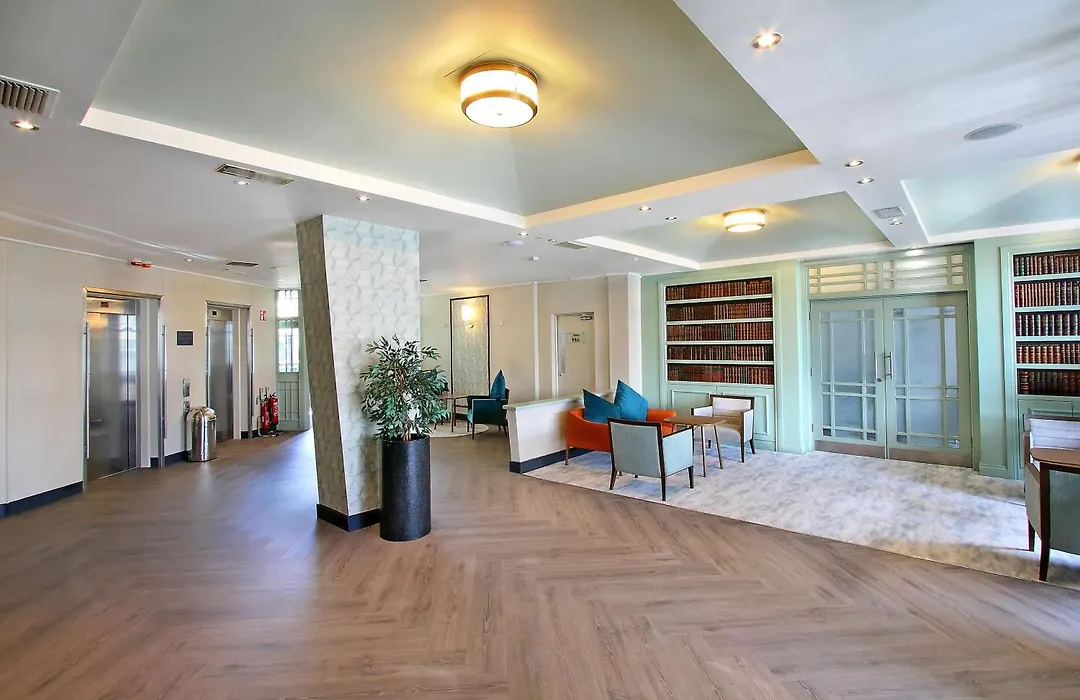 Waterford Marina Hotel-1