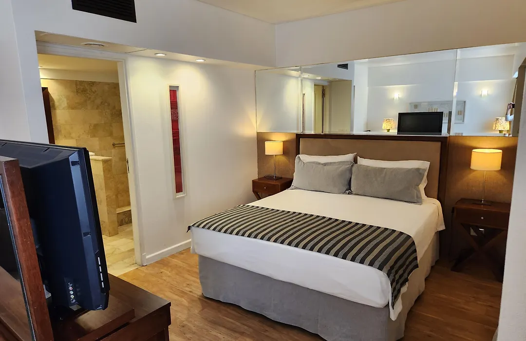 Grand King Hotel-1