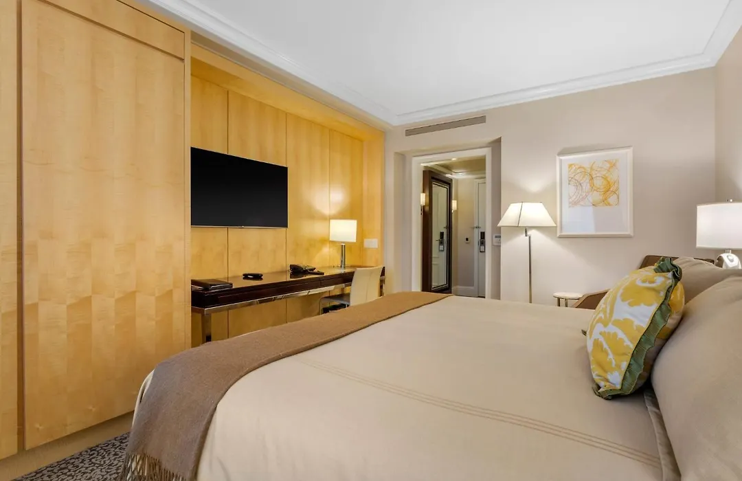 Omni Berkshire Place-1