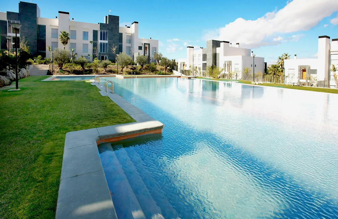 El Plantio Golf Resort-1