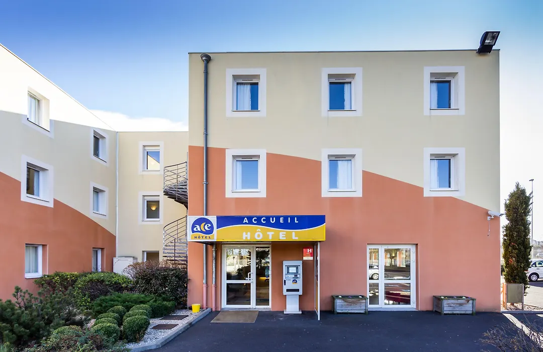 Ace Hôtel Clermont Ferrand La Pardieu-1