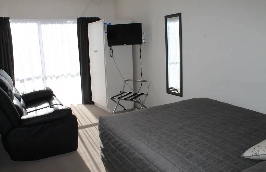 Riverview Motel-1