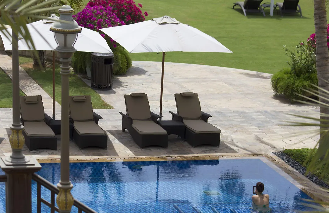 Shangri-La Hotel Apartments Qaryat Al Beri-1