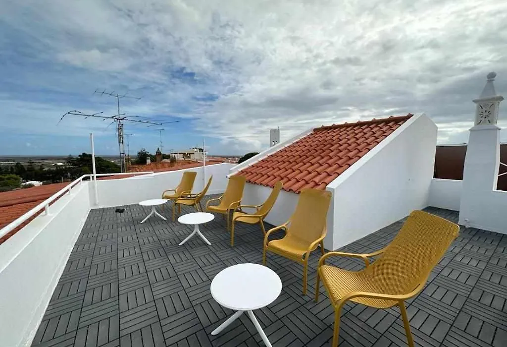 Alto House Faro, AL de Assinatura Modernista-1
