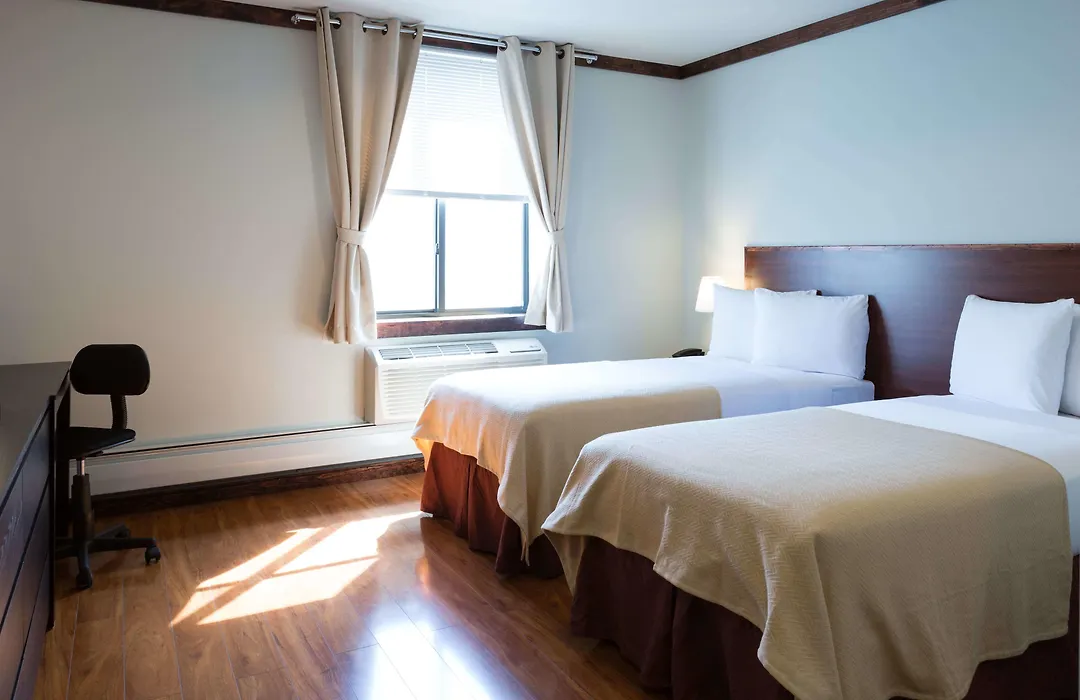 LIC Hotel-1