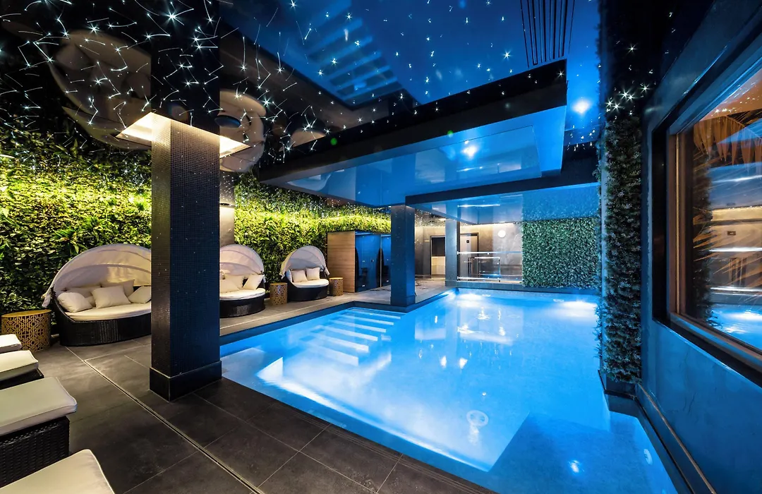 Voco Strasbourg Centre - The Garden By Ihg-1