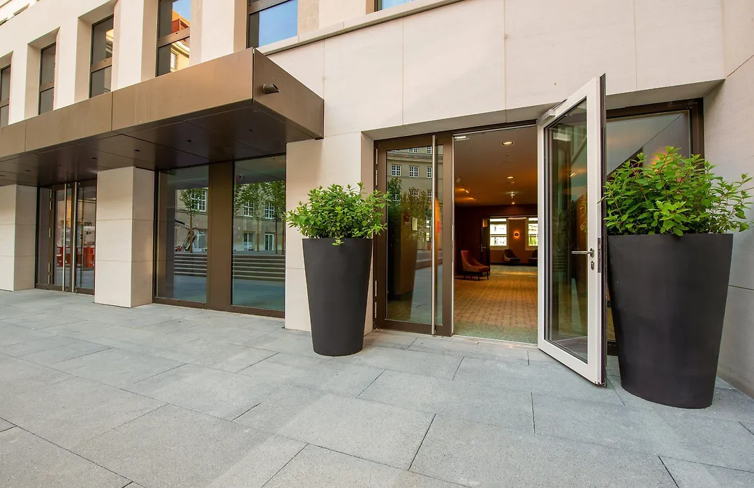Leonardo Royal Hotel Nürnberg-1