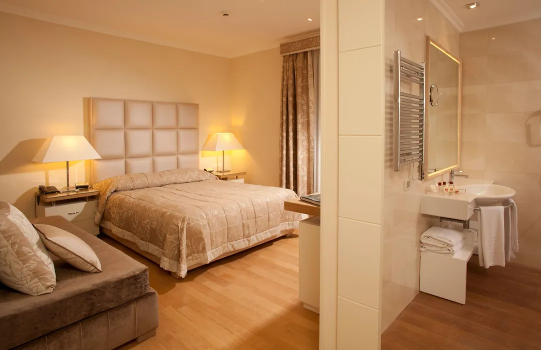 Hotel Piccolo Borgo-1
