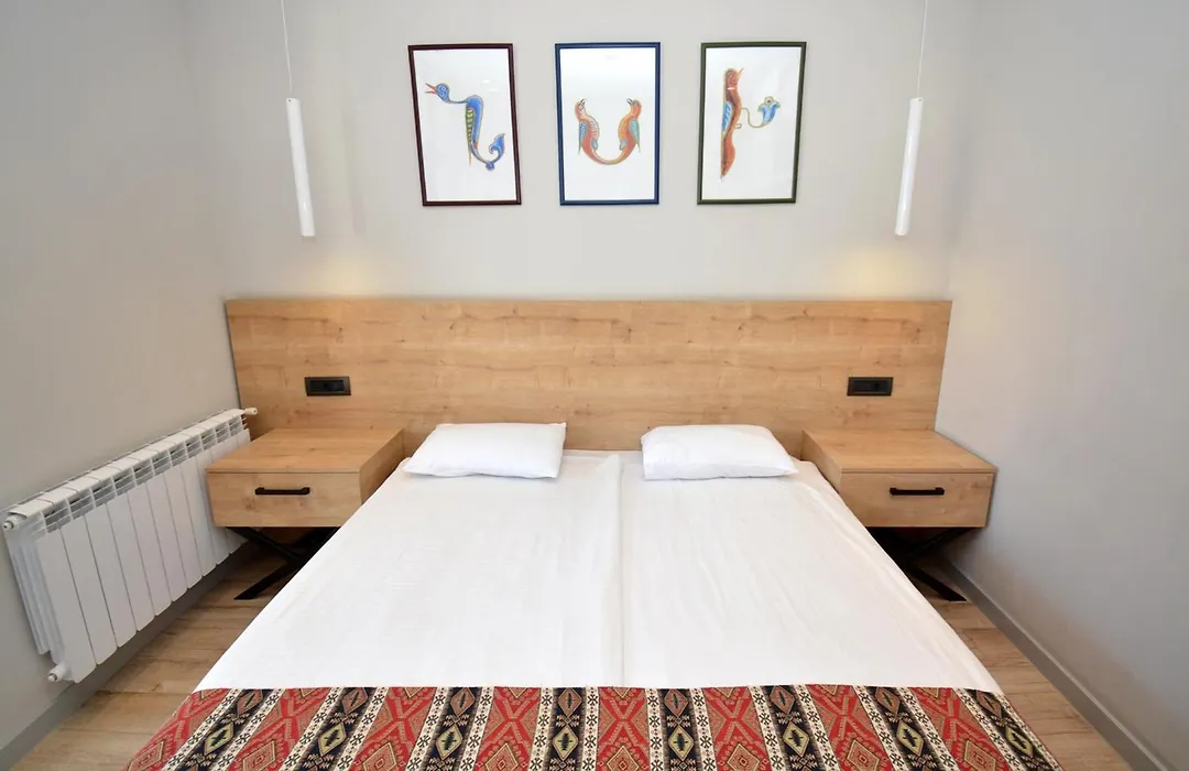 Andor Hotel-1