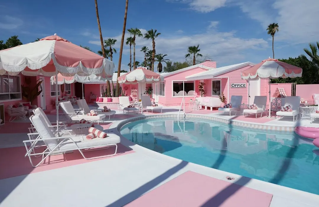 Trixie Motel-1