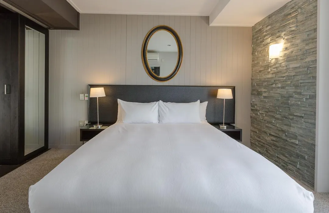 Doubletree By Hilton Queenstown-1
