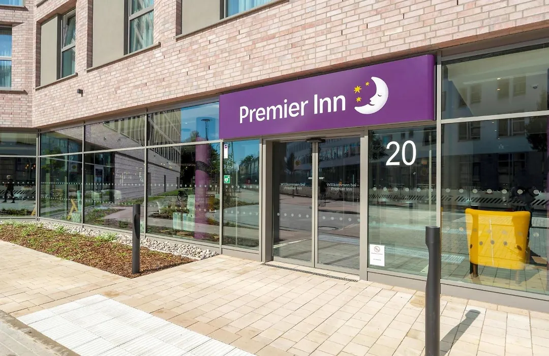 Premier Inn Luebeck City Centre-1