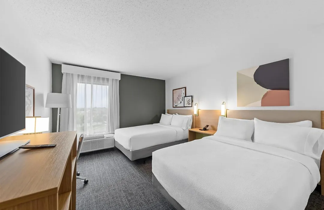 Spark By Hilton Cincinnati Airport South-1