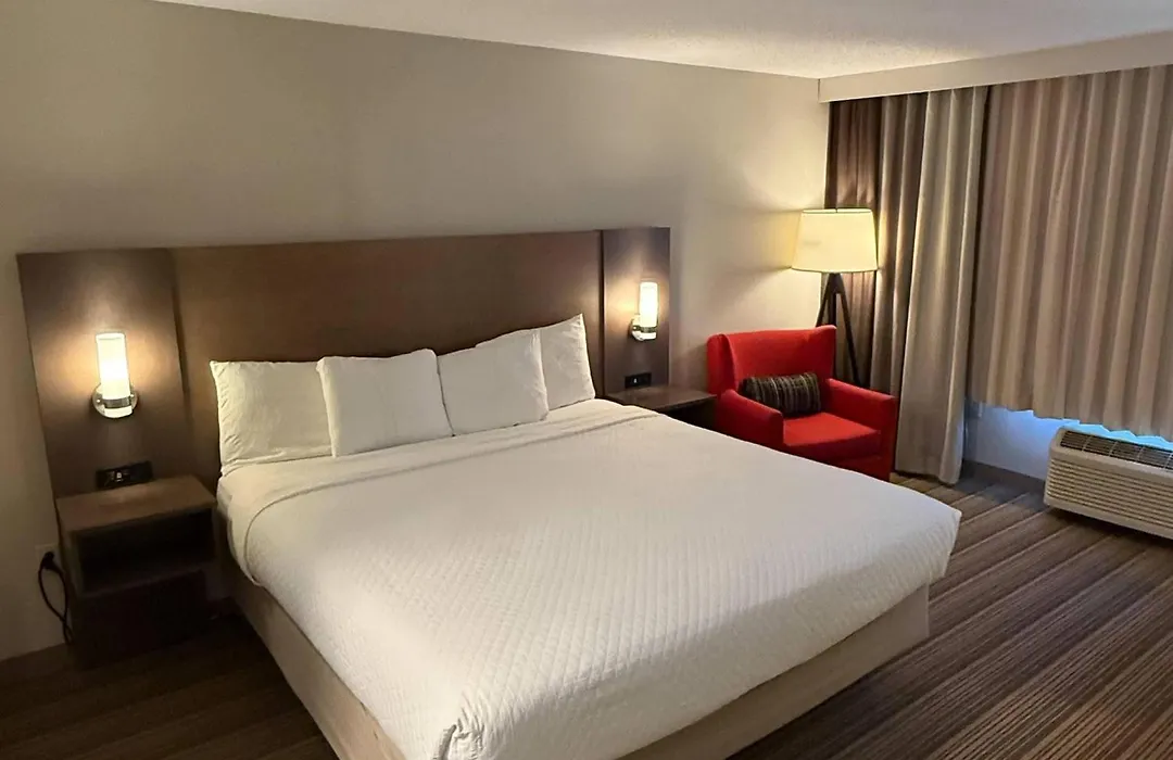 Country Inn & Suites By Radisson, Mason City, Ia-1