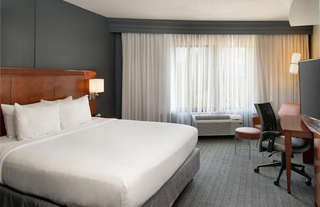 Courtyard By Marriott Memphis Collierville-1