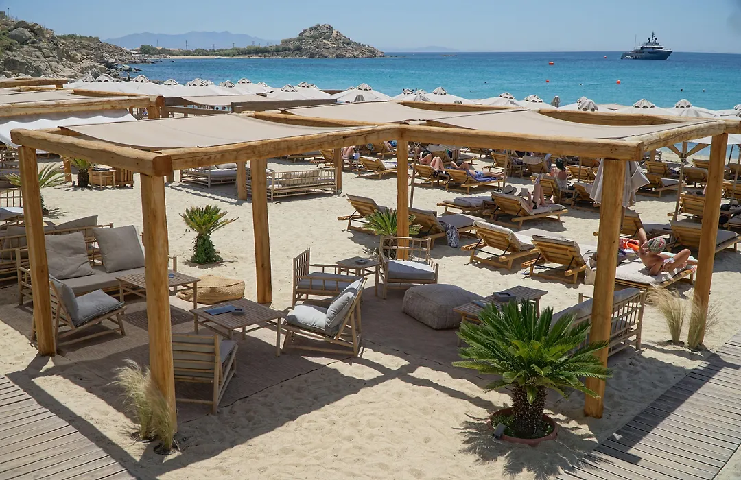 Branco Mykonos-1
