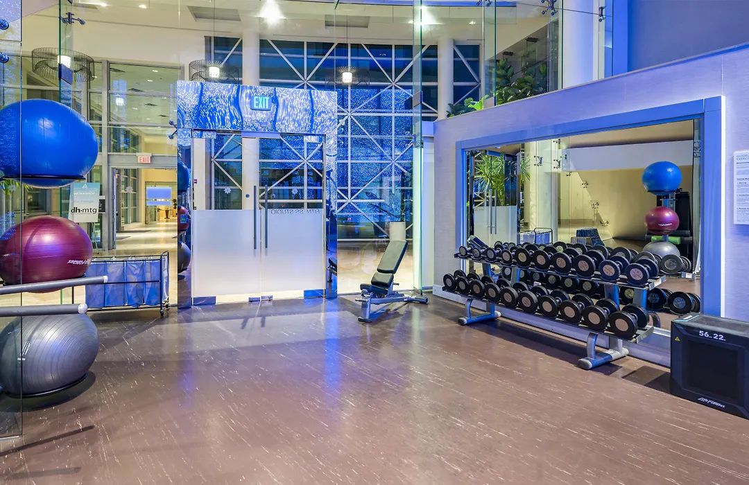 Signia By Hilton Diplomat Beach Resort-1