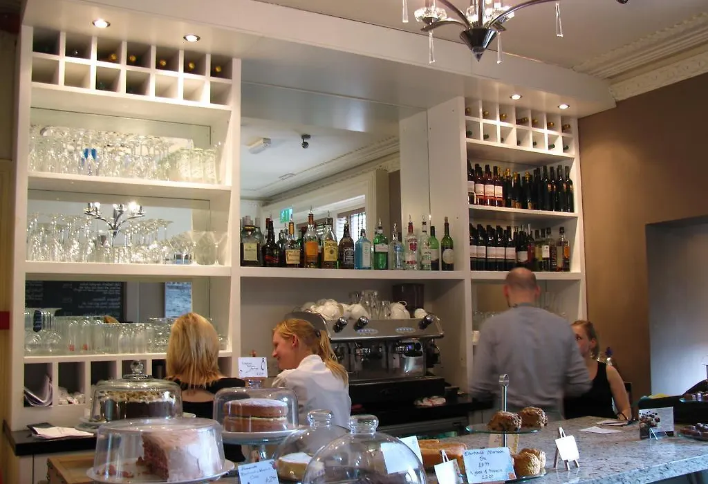 The Townhouse Hotel-1