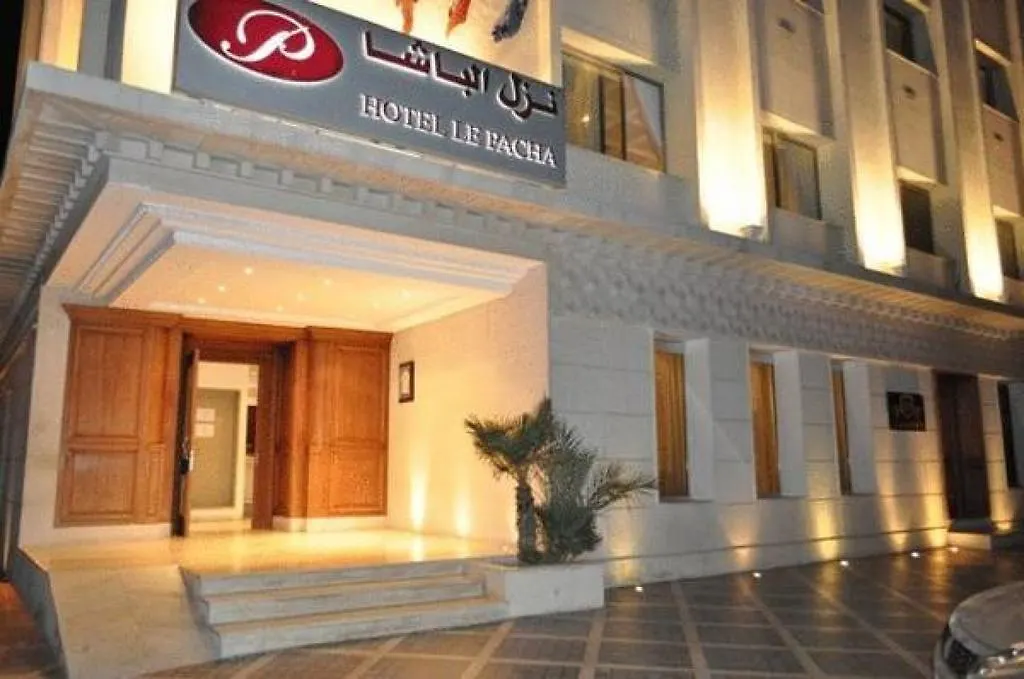 hôtel LE PACHA-1