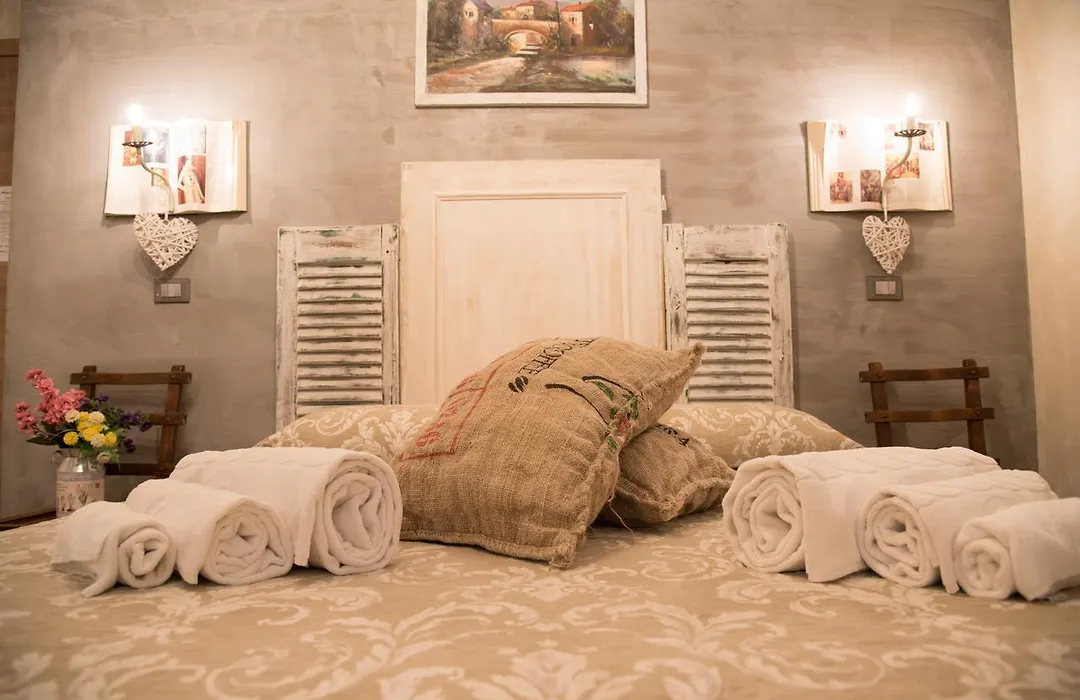 Mancini Shabby House-1