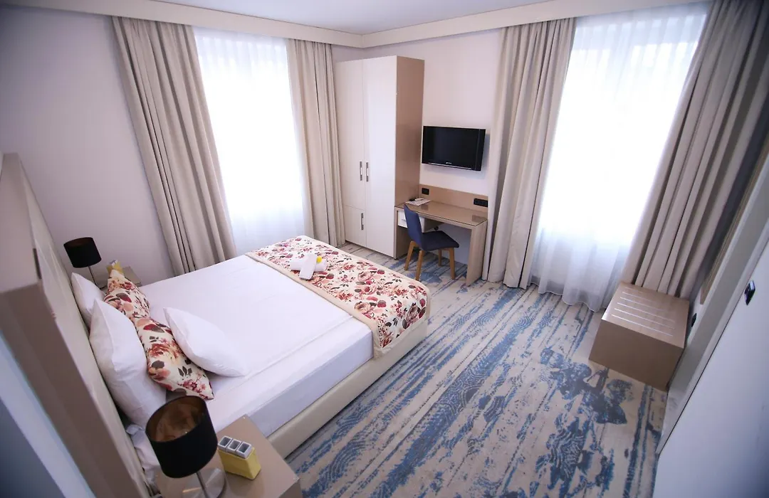 Old Town Hotel-1