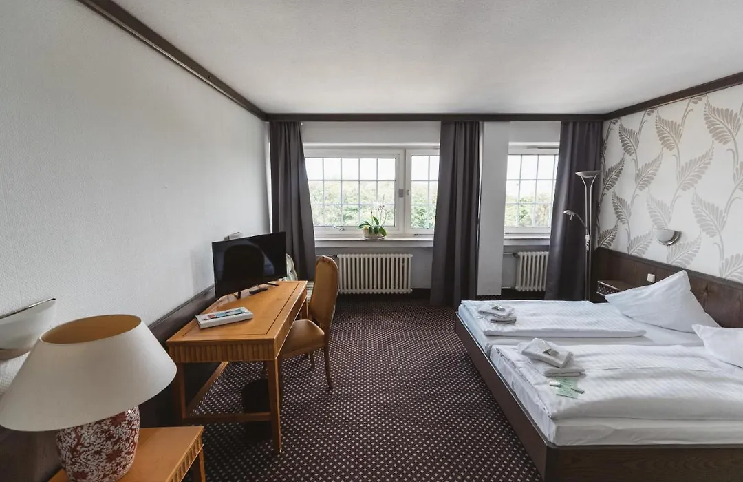 Terminal Hotel Koeln-1