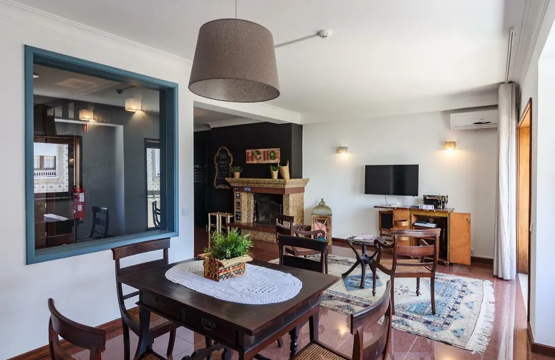 Lindo Vale Guest House-1